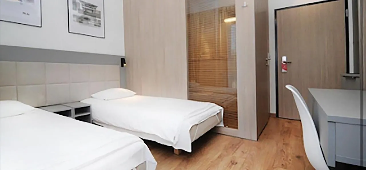 Апартаменты 404 Rooms Wolska Apartament Варшава