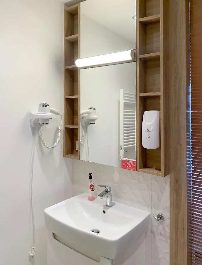 404 Rooms Wolska Apartament Варшава